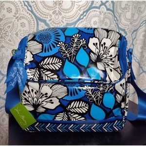 Brand New Vera Bradley Blue Bayou Stay Cooler Hawaiian Flowers Blue & White